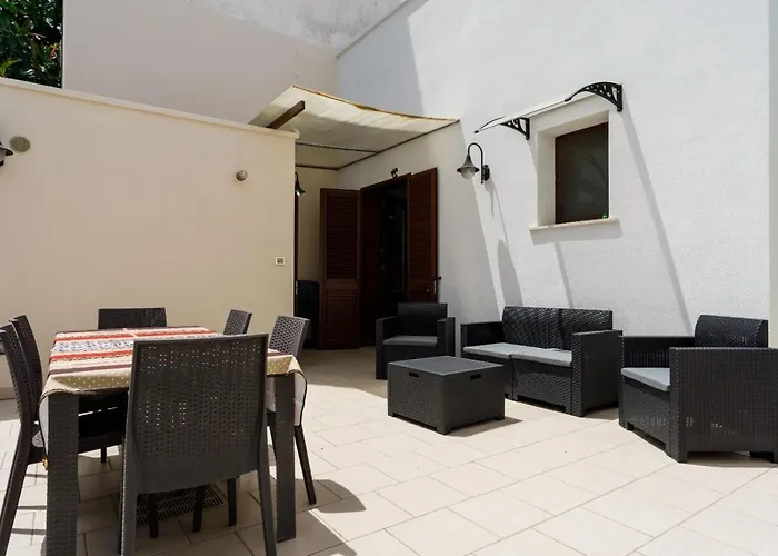 La Terrazza Di Nonna Cecilia Vakantiehuis Lecce